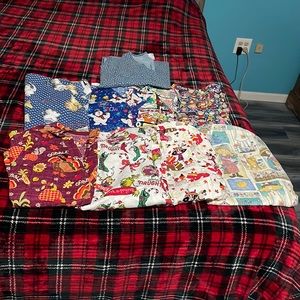 Holiday Scrub Top Lot